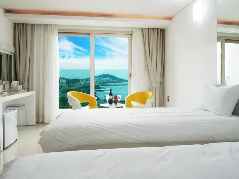 Hotel Ciel Bleu Jeju Exterior foto
